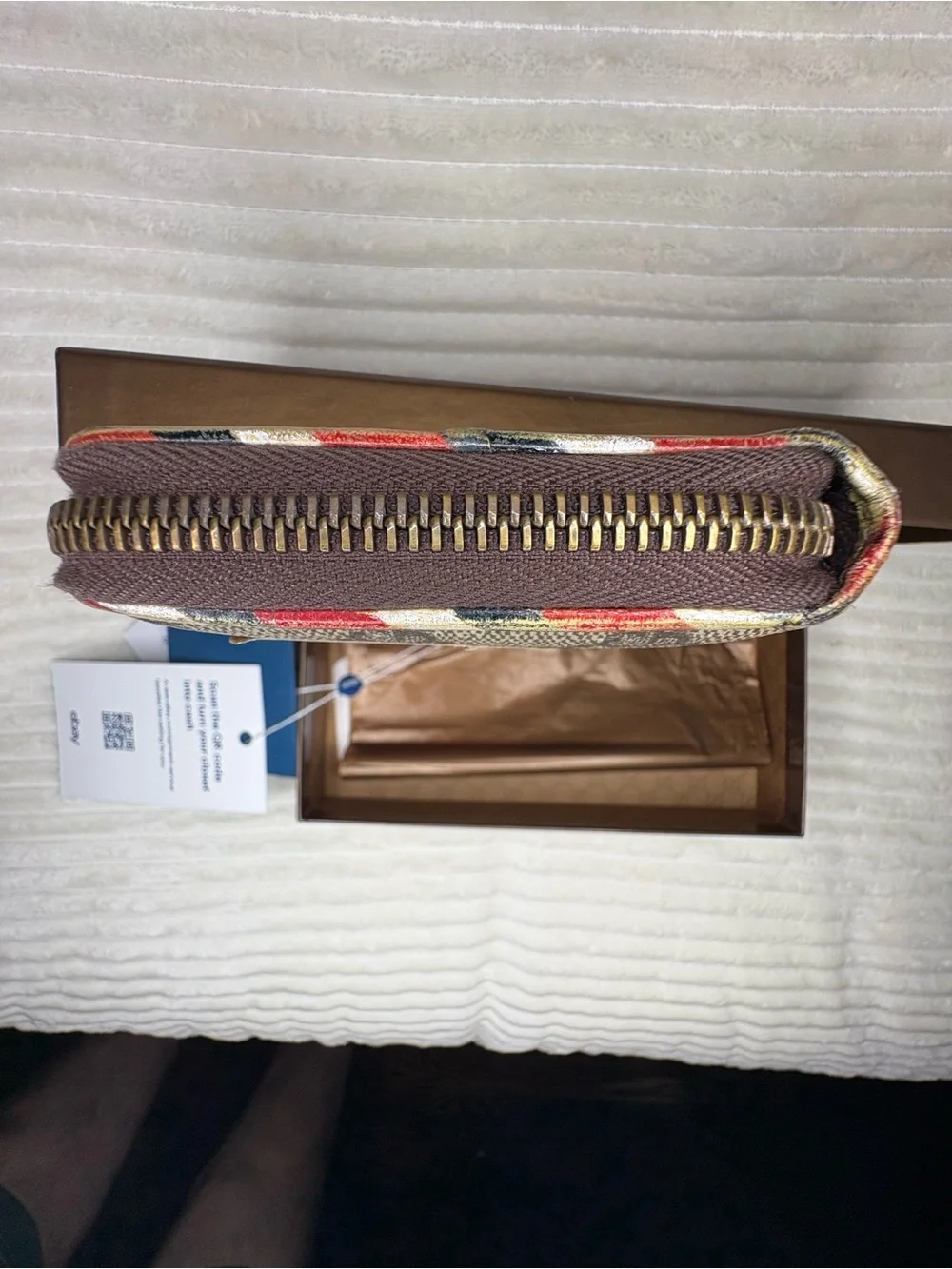 Gucci GG Supreme Bengal UFO Zip Around Wallet Authenticated w Box Very Clean - Picture 6 of 16